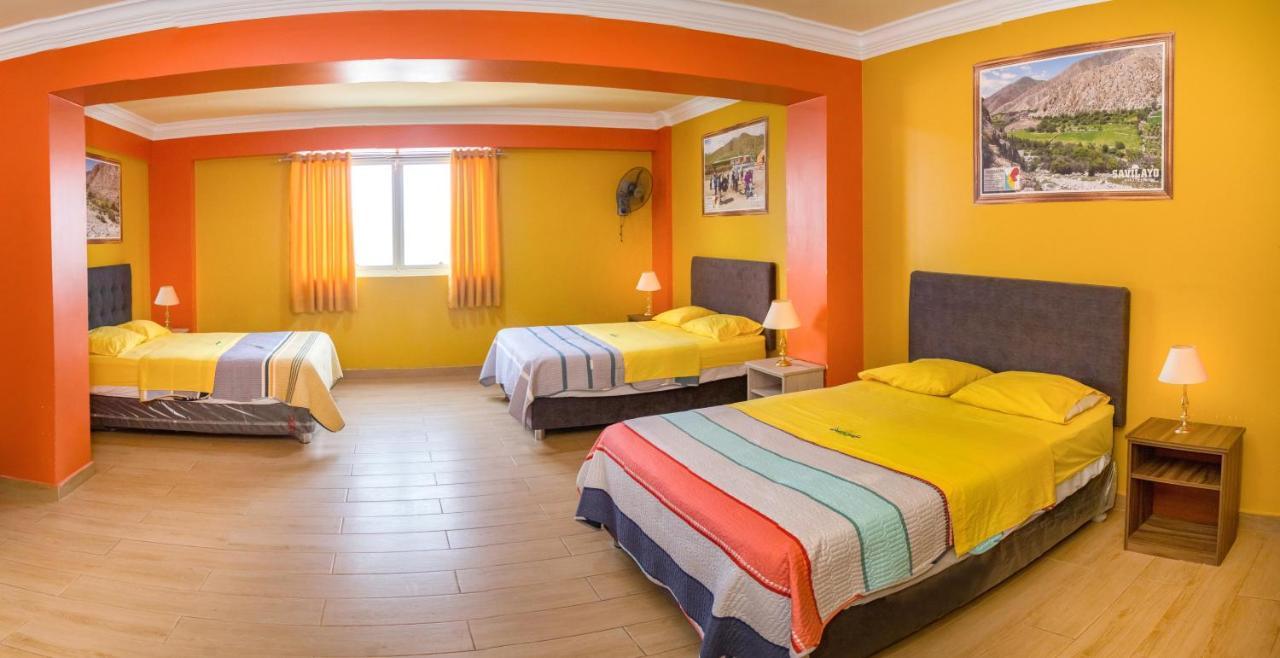 Hotel Savilayo Іка Екстер'єр фото