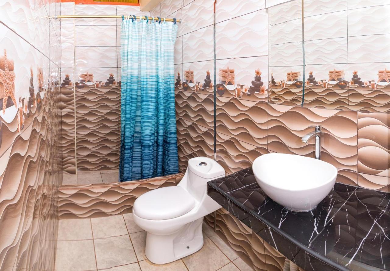 Hotel Savilayo Іка Екстер'єр фото
